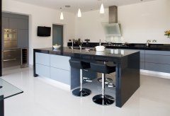  Black Kitchen Worktops